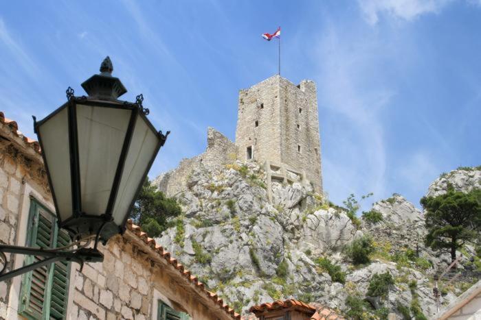 Apartment With 2 Balconies And Sea View Omiš Εξωτερικό φωτογραφία