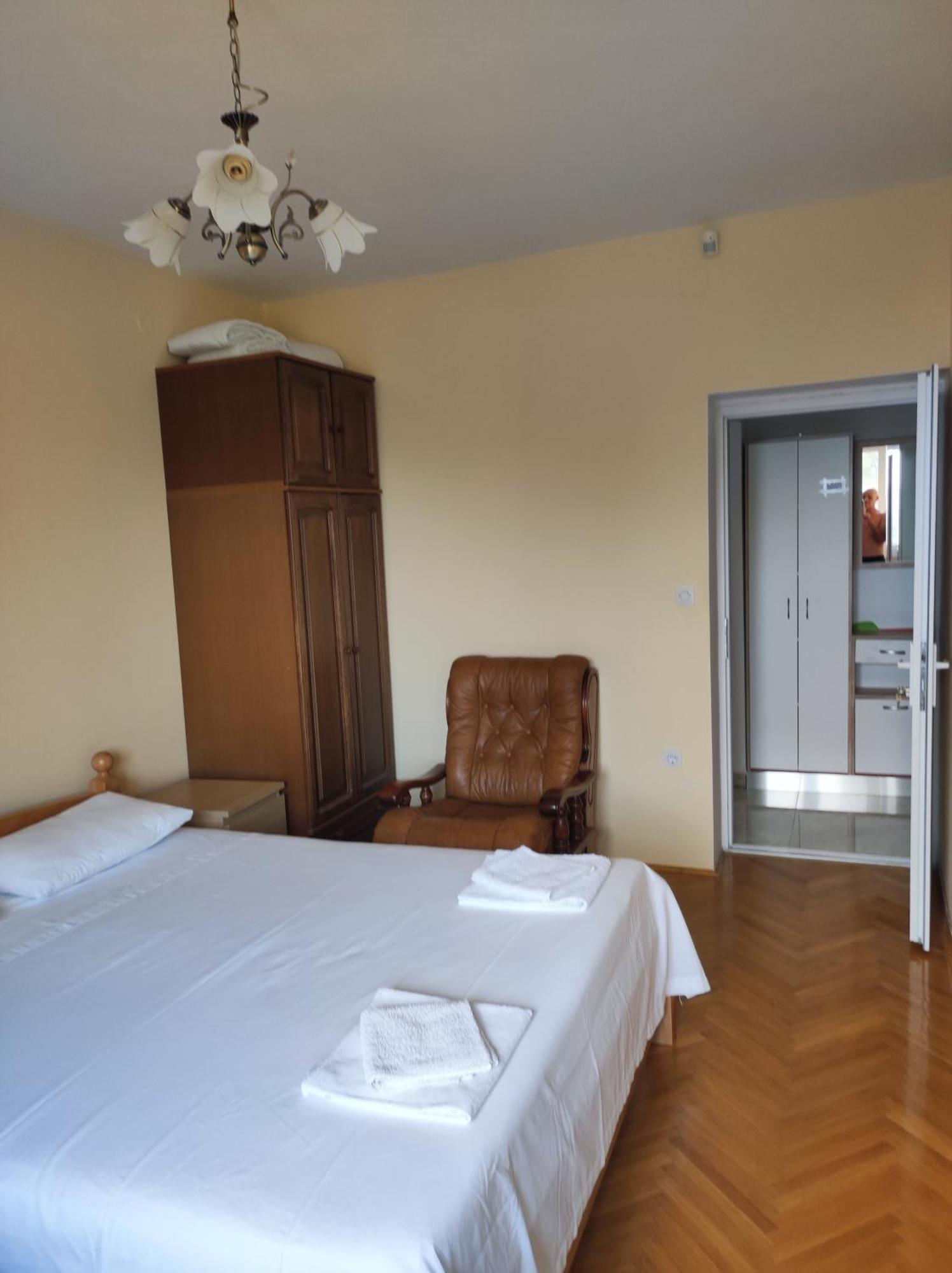 Apartment With 2 Balconies And Sea View Omiš Δωμάτιο φωτογραφία
